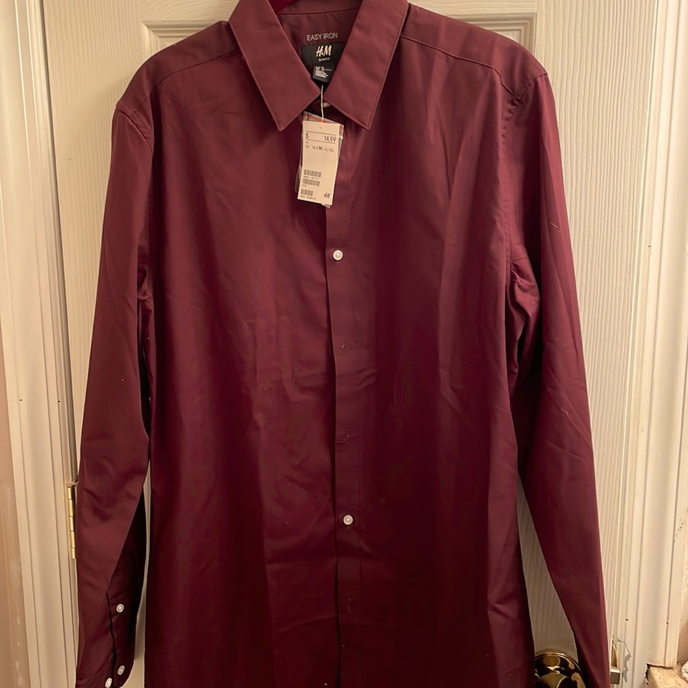 H&M Burgundy shirt